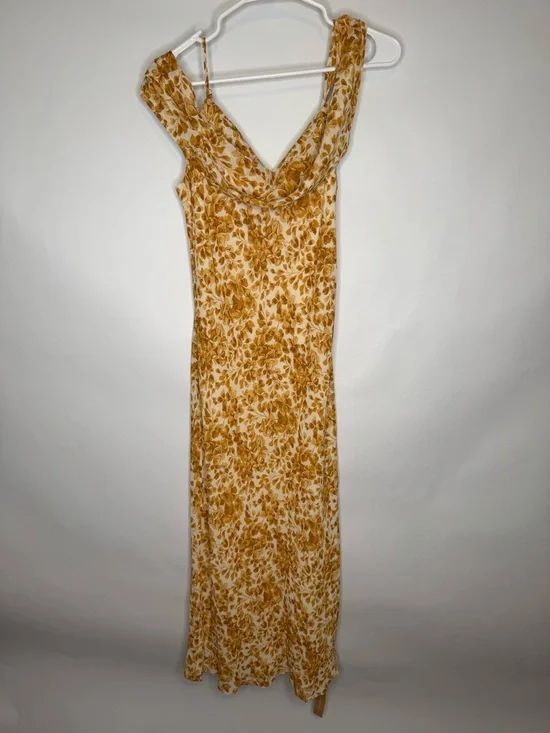 Reformation Reya Dress - Picture 4 of 16